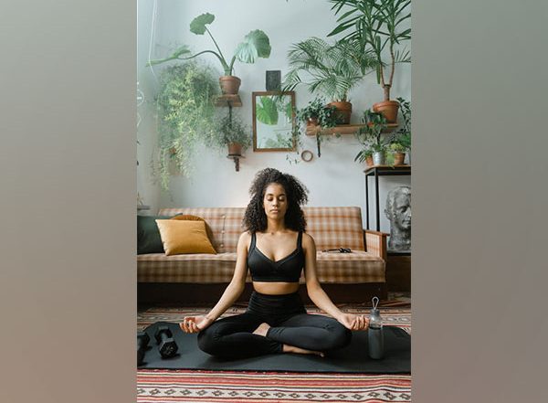 Health News | High-intensity Interval Training Safe for Pregnant Women, Their Babies: Study