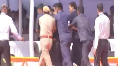 India News | Bihar: Nitish Kumar’s Namesake Attempts to Enter High-security Zone During CM’s I-Day Speech, Detained