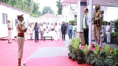 India News | Delhi LG VK Saxena Hoists Tricolour at Raj Niwas on 77th Independence Day