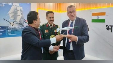 World News | Russia: Armenian Deputy Defence Minister Visits DRDO Stall at Army 2023 Exhibition