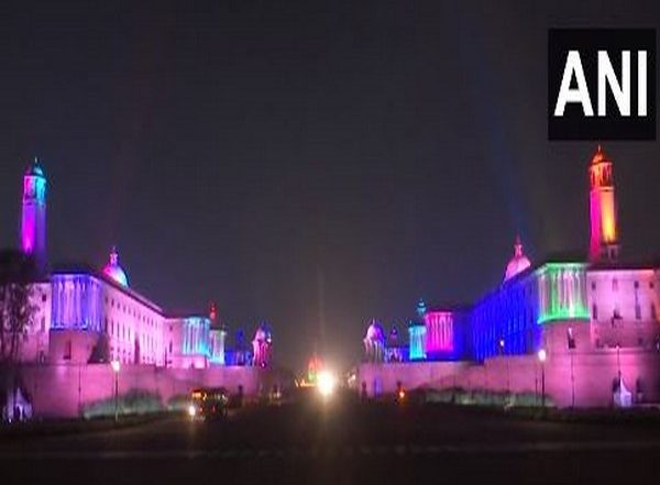 India News | Rashtrapati Bhawan, North Block and South Block Illuminated on Independence Day