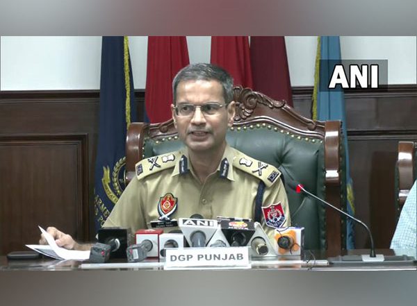 India News | Punjab: Drug Smuggler Held Along with 8 Kgs of Heroin in Jalandhar