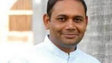 World News | Chandrayaan-3: Poet-diplomat Abhay K Pens ‘Moon Anthem’ Ahead of Attempted Lunar Landing