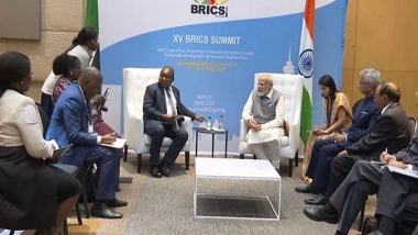 World News | PM Modi Holds Bilateral Talks with Mozambique President in South Africa 