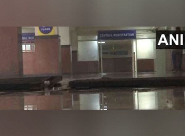 India News | 13 People Die in Himachal in 24 Hours Due to Rains; Water Enters New OPD Area of IGMC Hospital in Shimla    