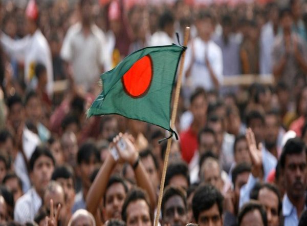 World News | Bangladesh: 50 Injured as Bangladesh Nationalist Party, Awami League Clash in Comilla