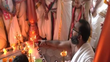 Entertainment News | Devotees Celebrate Onam at Thrikkakkara Vamana Moorthy Temple in Kochi