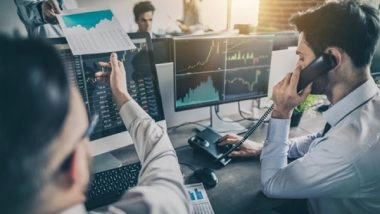 Business News | Navigating the Indian Stock Broker Landscape: A Comprehensive Review