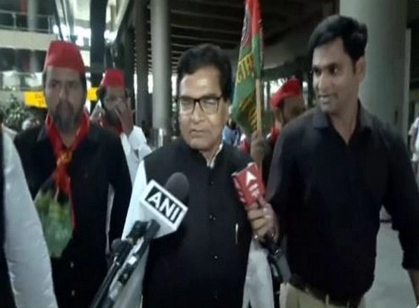 India News | “Political Non-entities”: SP’s Ramgopal Yadav Lashes out at Mayawati, Athawale