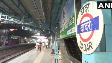 Mumbai Shocker: Woman Passenger Pushed Out of Moving Udyan Express at Dadar Station for Resisting Molestation, Accused Nabbed