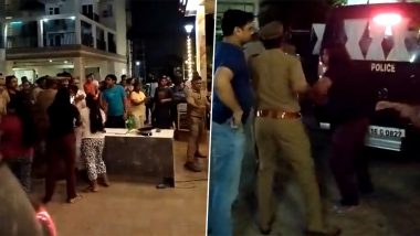 Greater Noida Fight Video: Ugly Brawl Breaks Out at Flora Heritage Housing Society Over Parking, Residents Attack Cops for Trying To Mediate; Two Arrested