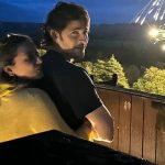 Mahesh Babu Birthday: Namrata Shirodkar Hugs Her Hubby in This New Pic From Their Vacay, Pens Special Note As He Turns 48
