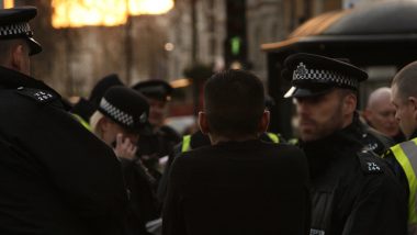 TikTok-Inspired Riots in UK: Police Ask Shopkeepers To Lock Doors As Videos on Social Media Encourage Looting in Bexleyheath