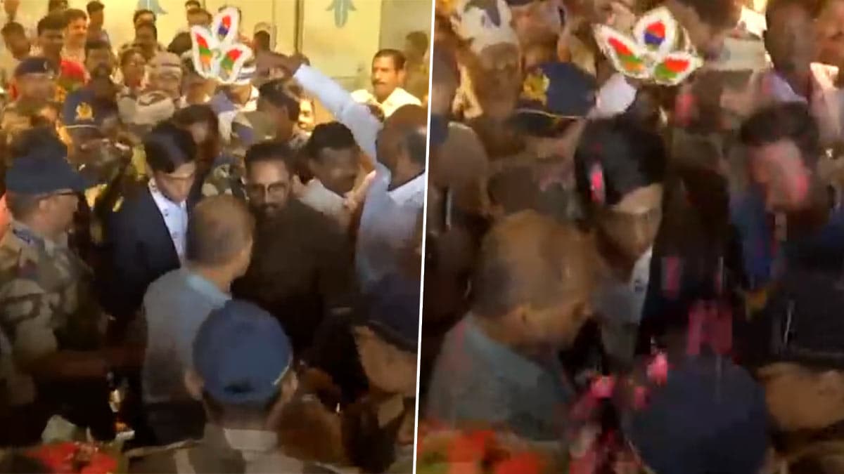 Good for Chess': R Praggnanandhaa receives grand welcome at Chennai airport, Watch