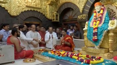 Rajnath Singh Offers Prayers at Sai Baba Temple in Maharashtra's Shirdi (Watch Video)