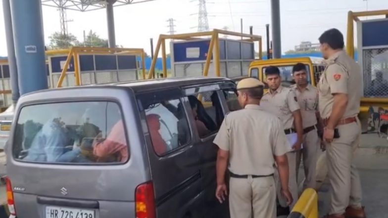 Haryana: Locals Perform ‘Jalabhishek’ in Nuh Shiva Temple on Last Monday of ‘Shravan’ Month Amid Tight Security