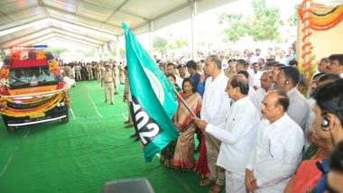 Telangana CM K Chandrasekhar Rao Flags Off 466 Emergency Vehicles in Hyderabad (See Pics and Video)