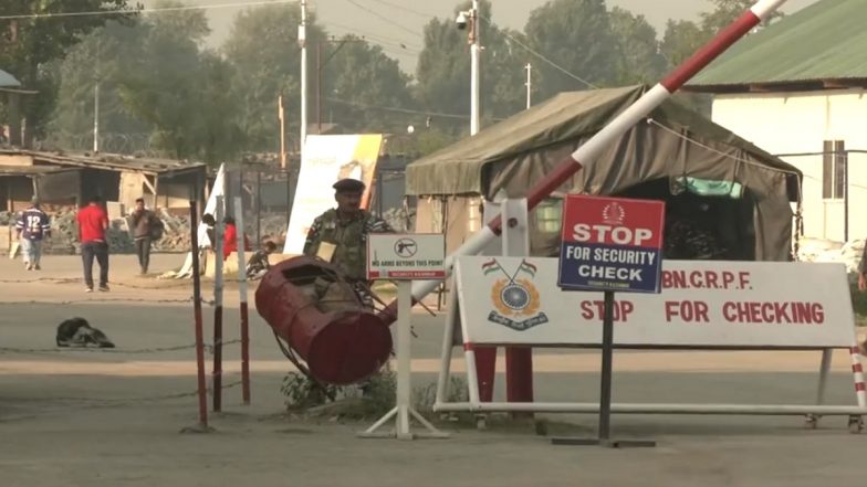 Amarnath Yatra Halted in J&K Video: Pilgrimage to Amarnath Shrine Suspended Due to Landslide on Jammu-Srinagar National Highway in Ramban