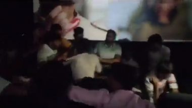 Gadar 2: Fight Breaks Out in Bareilly Theatre During Screening of Sunny Deol-Ameesha Patel's Film (Watch Video)