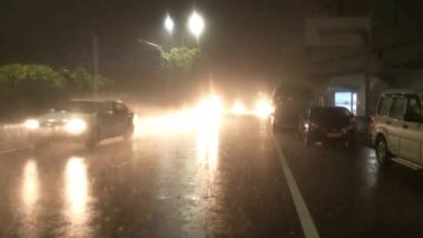 Delhi Rains: Rain Lashes Parts of National Capital After IMD Predicts Wet Spell (See Pics and Videos)