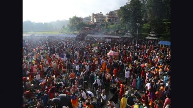 Kushe Aunsi 2023: Devotees Throng Bagmati Riverbank on Outskirts of Kathmandu in Nepal To Observe Father’s Day