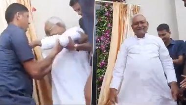 Bihar: CM Nitish Kumar Loses Balance, Collapses on Stage During Teacher's Day Event in Patna University, Video Goes Viral