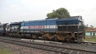 Bihar: Siliguri-Katihar Express Passengers Save Man Dangling from Train Window, Video Surfaces
