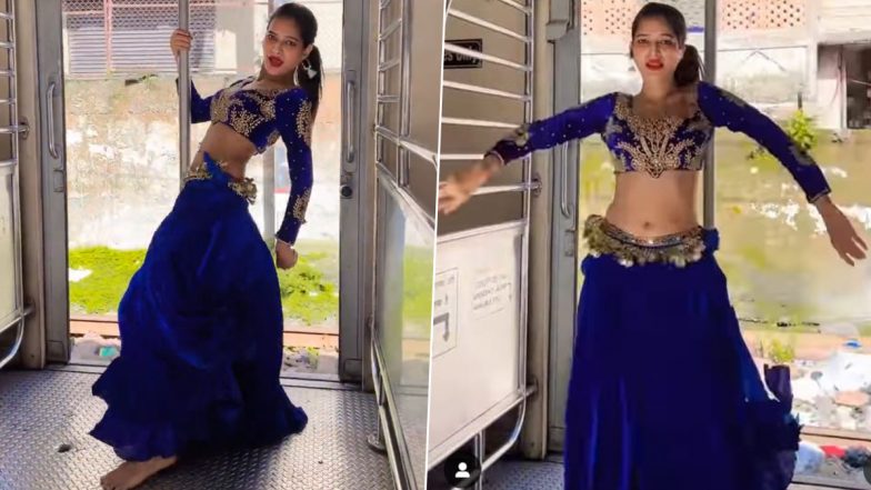 Belly Dancing Inside Mumbai Local Train: Viral Video Shows Woman Flaunting Belly Dance Moves in Train Compartment, Police React