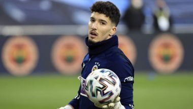 Premier League Transfer News: Manchester United Sign Turkish Goalkeeper Altay Bayindir From Fenerbahce