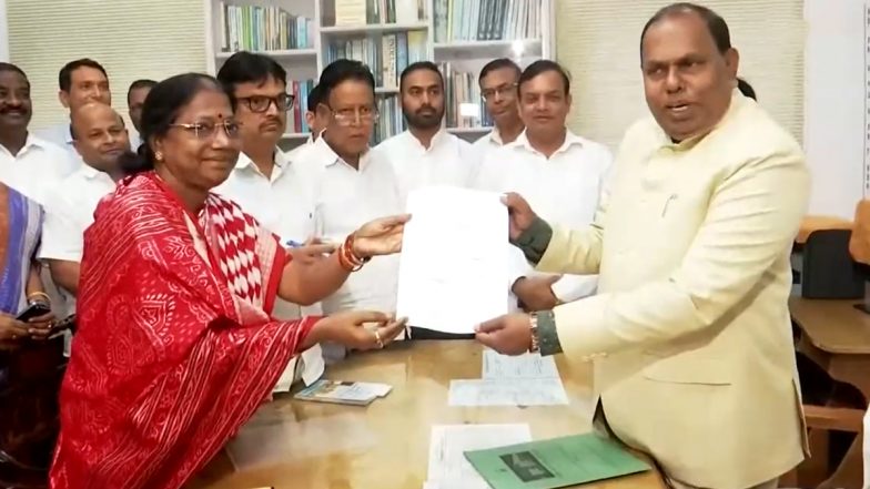 Pramila Mallik Elected Unopposed As Speaker of Odisha Assembly, Becomes First Woman Speaker of State (Watch Video)