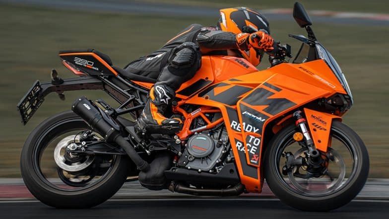 Ktm rc 2021 online new model