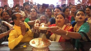 Ganesh Chaturthi 2023: Transgender Community Offers Prayers at Pune’s Dagdusheth Halwai (Watch Video)