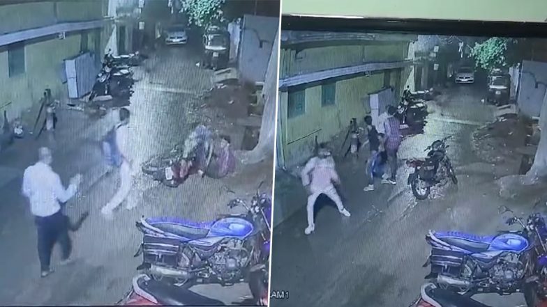 Chhattisgarh Shocker: Two Men Fake Bike Accident, Rob Father-Son Duo at Knifepoint After They Rush to Help Them in Raipur (Watch Video)