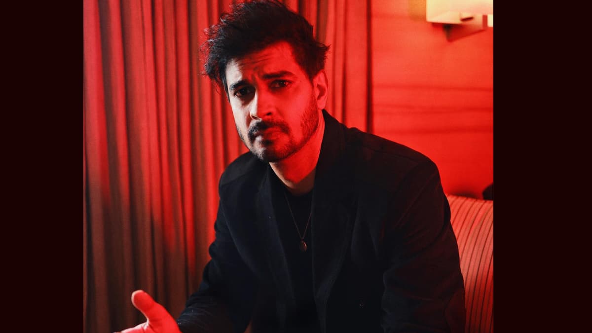 Tahir Raj Bhasin Likes Disruptive Roles, Talks About His Character in Sultan of Delhi 