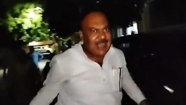 BJP Leader Atul Dikshit Attacks, Hurls Abuses at Journalist Manas Mehrotra in Lucknow; Video Goes Viral