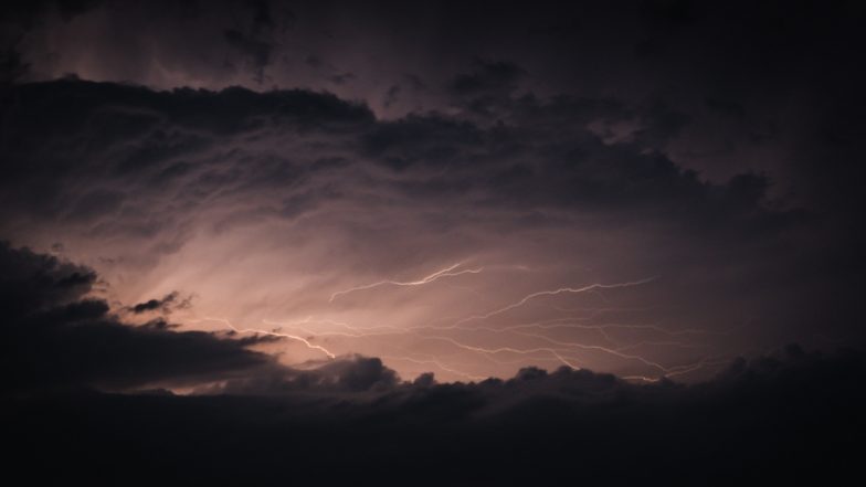 Lightning Strike in Gujarat: 24 People Killed in Lightning Strikes After Unseasonal Rains Hit Several Parts of State