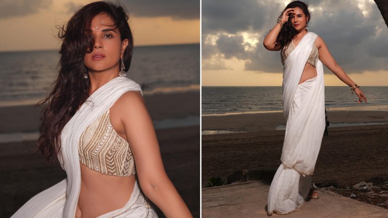 Richa Chadha Channels Her Inner Chandni in Gorgeous White Sari at Beach! Fukrey 3 Star Made Ali Drive Her to Mannat After Watching Jawan
