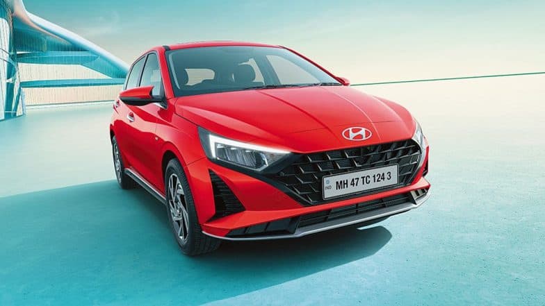 Hyundai i20 Facelift Revealed: Check Out New 40 Pus Advanced Features, Design and Upgrades in Hyundai's Car (Watch Video)