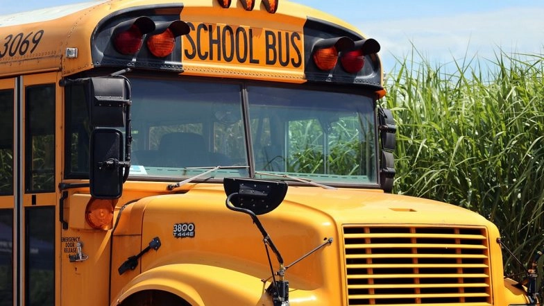 Odisha Road Accident: Teacher Dies, Students Injured After School Bus Overturns in Nabarangpur District