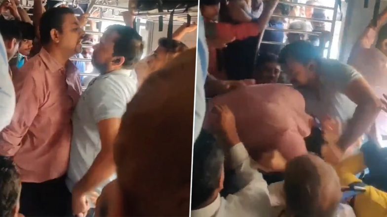 Fight Breaks Out in Mumbai Local: Slaps and Abuses Erupt in Crowded Train, Fellow Passengers Intervene (Watch Video)