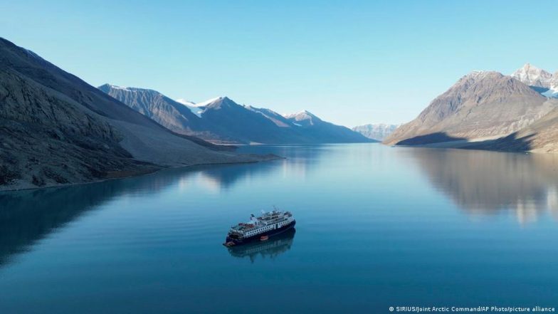 Stranded Cruise Ship Ocean Explorer Freed off Greenland