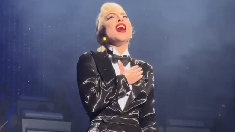 Lady Gaga Stuns Fans By Singing Without a Microphone at Las Vegas Concert, Video Goes Viral