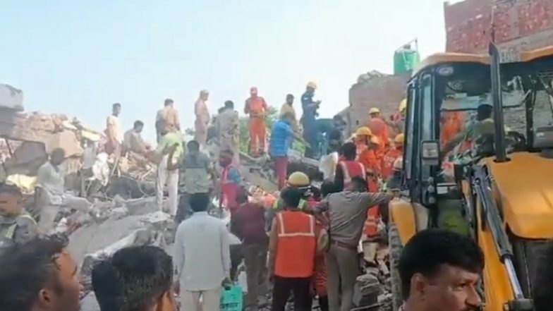 Building Collapse in UP Video: Two Dead, 12 Rescued as Three-Storey Building Collapses in Barabanki, Rescue Operation Underway