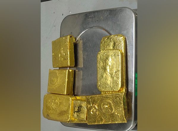 India News | Gold Worth Rs 2.73 Cr Seized at Delhi Airport; 2 Held