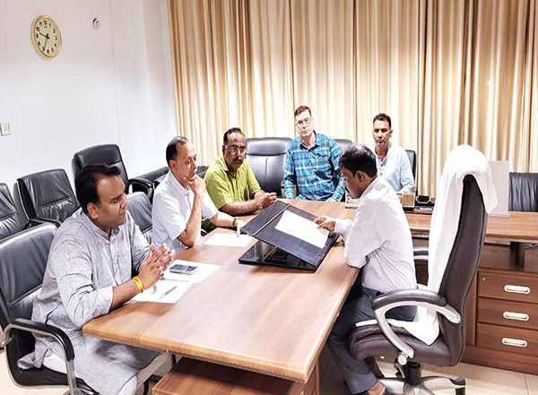 India News | Bageshwar Bypoll: BJP State Chief Writes to Election Commission Accusing Poll Observer of Favouring Cong, Seeks Replacement