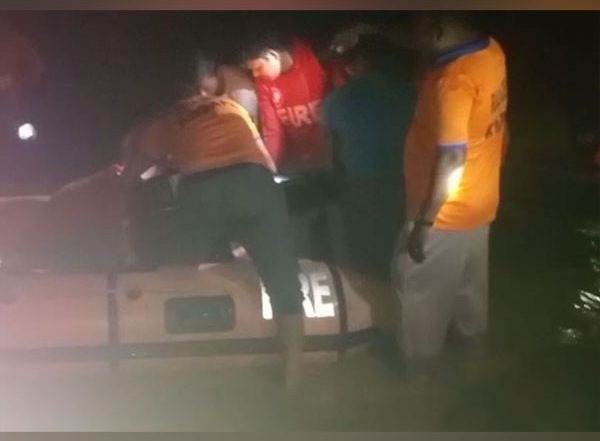 India News | Andhra Pradesh: 8 Youths Trapped in Floodwaters of River Penna Rescued