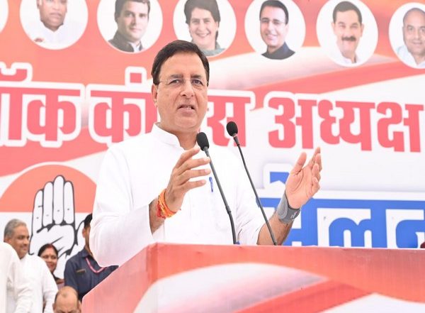India News | Congress Leader Randeep Surjewala Slams BJP, Calls Party Members ‘asur’ Tendency People