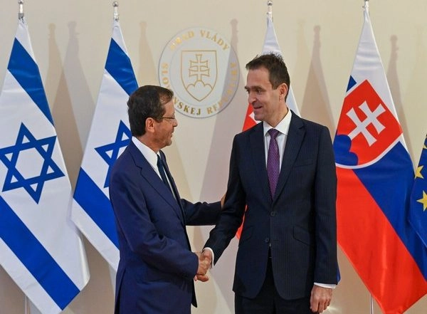 World News | Israel's President Meets with Slovakia’s PM