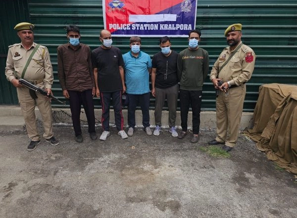 Jammu and Kashmir: Fake Recruitment Scam in Military Engineering Service Busted in Kupwara, Five Arrested