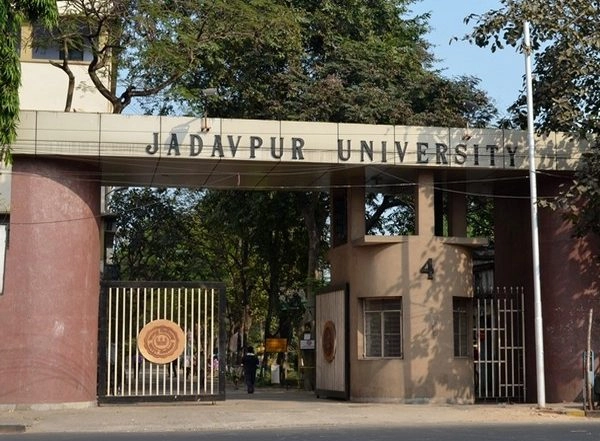 India News | WB: ISRO Team Visits Jadavpur University, Explores Possibilities of Using Tech to Curb Ragging